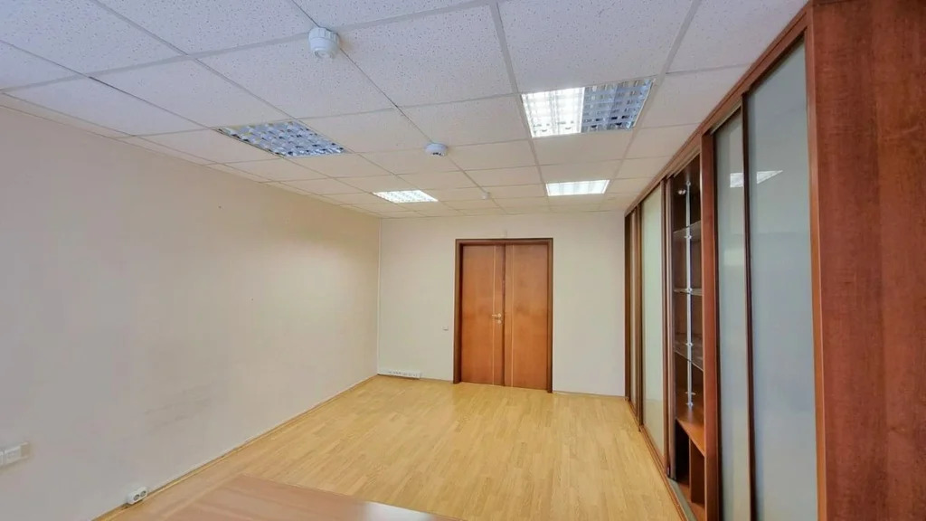 Продажа офиса 250.5 м2 - Фото 2