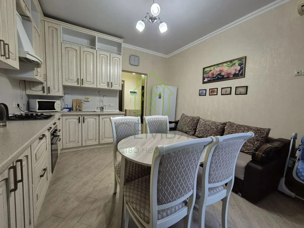 Продажа квартиры, Геленджик - Фото 1