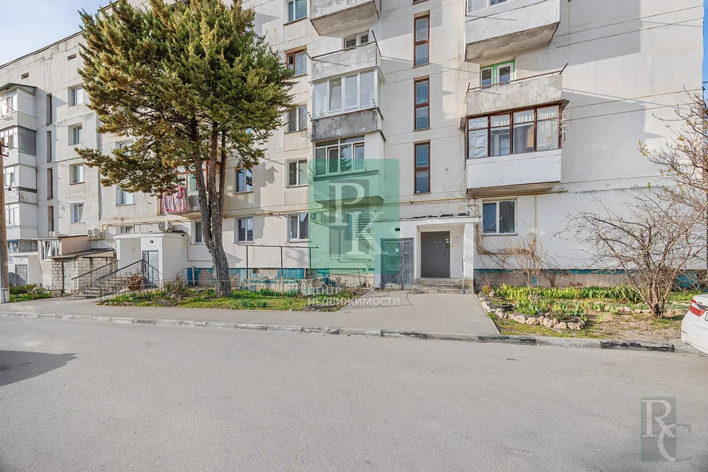 Продажа квартиры, Севастополь, улица Погорелова - Фото 0