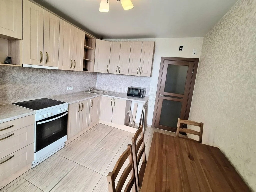 Продажа квартиры, Новосибирск, Дзержинского пр-кт. - Фото 1