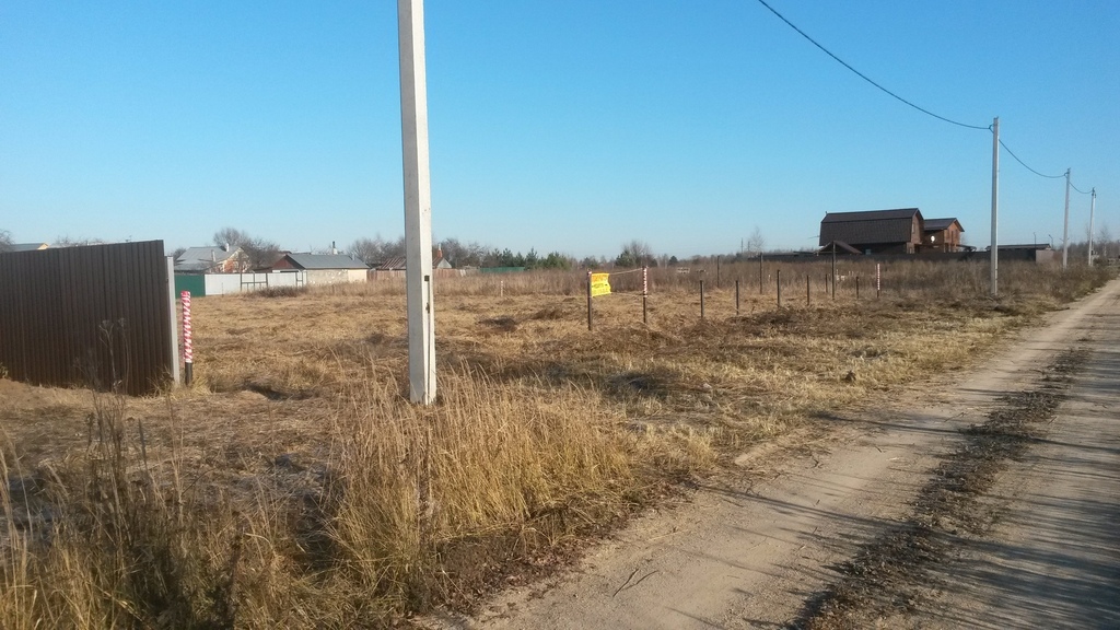 Земля в больших дворах. 5 Соток и ПМЖ. Павлово Посадский район пос. большие дворы, Маяковского 243. Пос.Большевик покупка участка под ПМЖ. Купить участок улица Маяковского 89.