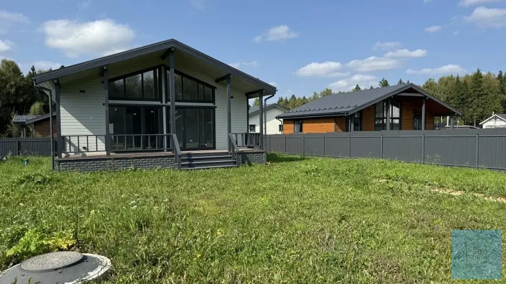 дом 117 м2 с коммуникациями и ремонтом на участке 6 соток - Фото 17