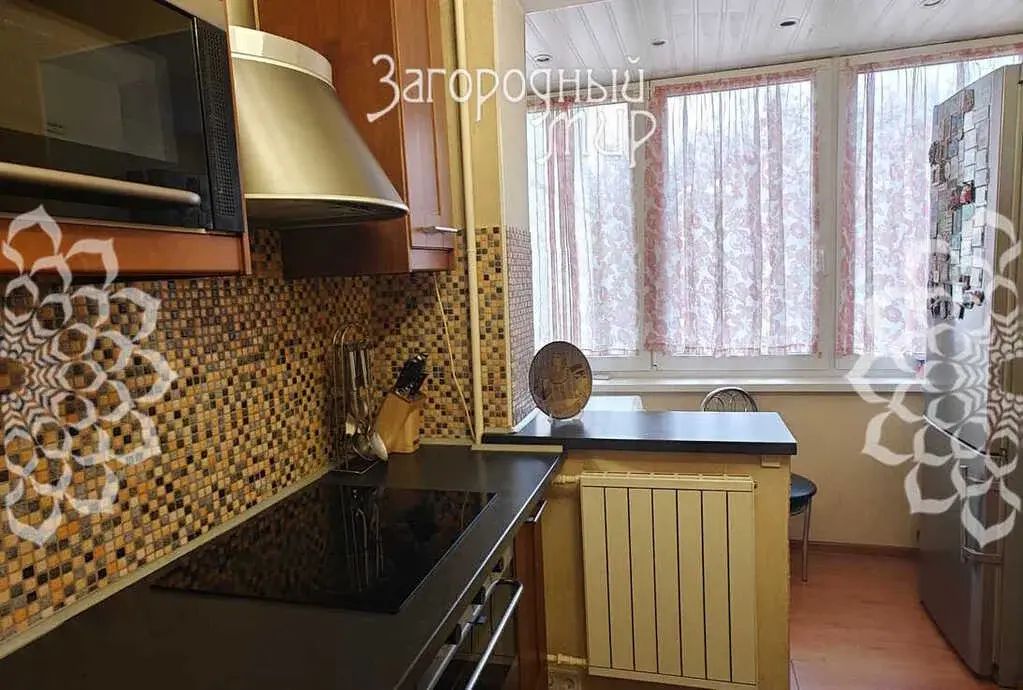 Просторная трёшка в тихом, спокойном районе. - Фото 13