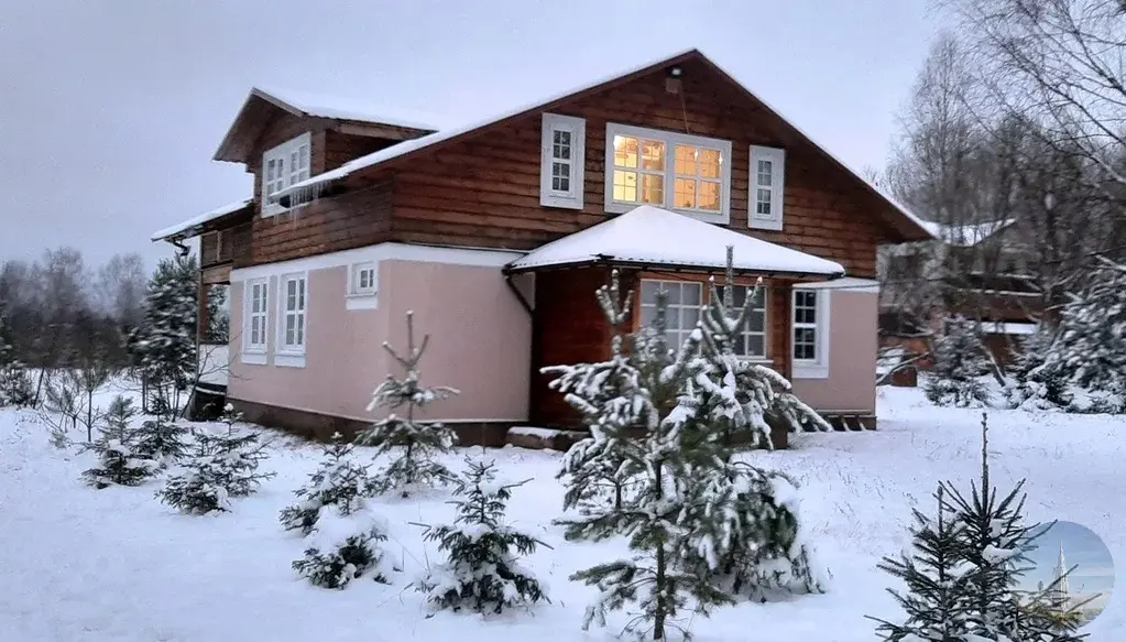 Медвежье деревня Тверская область. Загородный дом. Дом на берегу. Купить готовый дом.