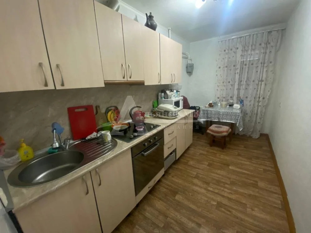 Продажа квартиры, Зеленокумск, Советский район, ул. 50 лет Октября - Фото 1