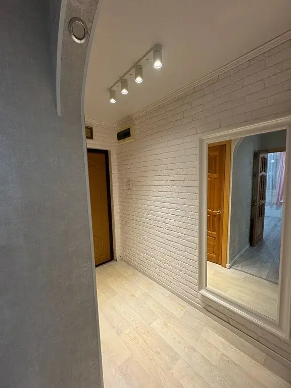 Комсомольская улица, 8 - Фото 0