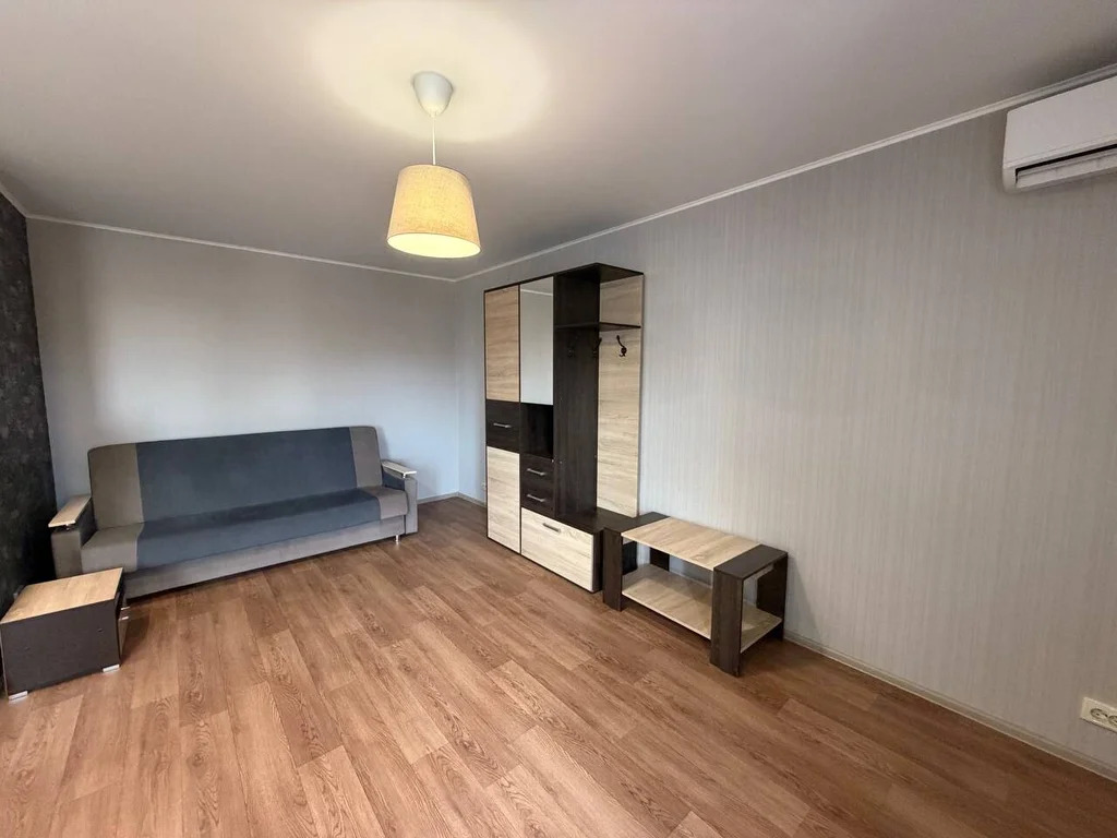 Продажа квартиры, Черноморский, улица Юбилейная - Фото 2