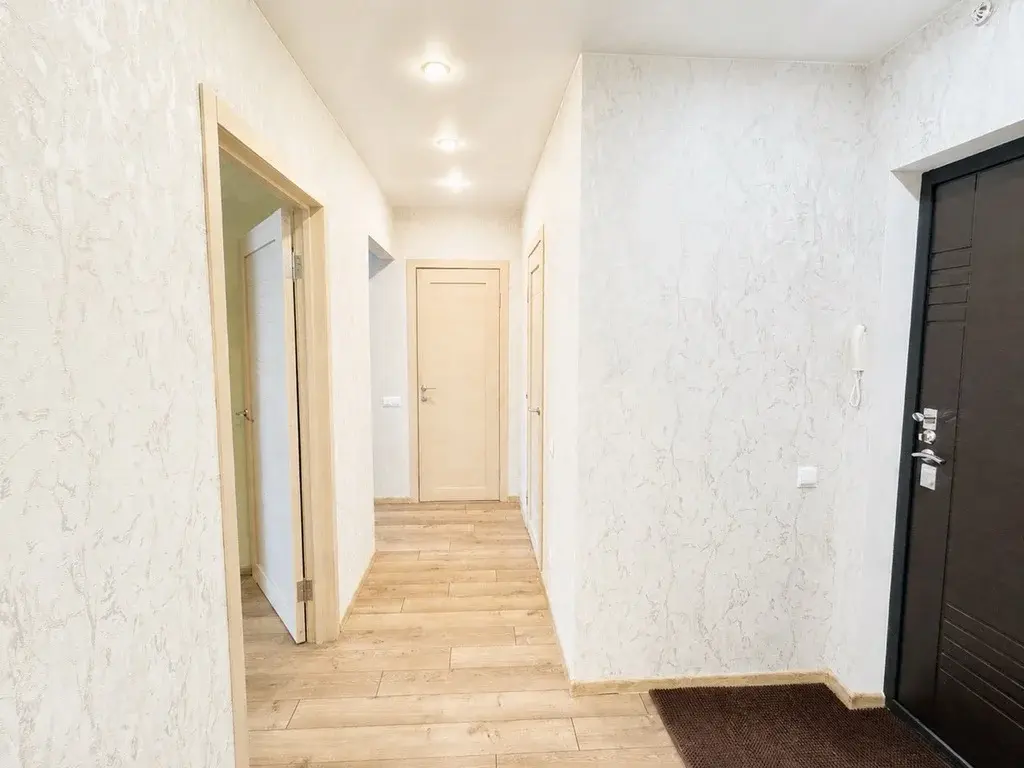 Квартира у метро с хорошим ремонтом, мебелью и техникой,  новый дом - Фото 7