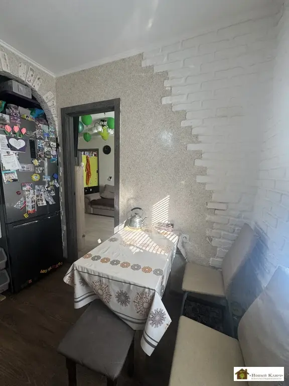 продается 2-комнатная квартира - Фото 4