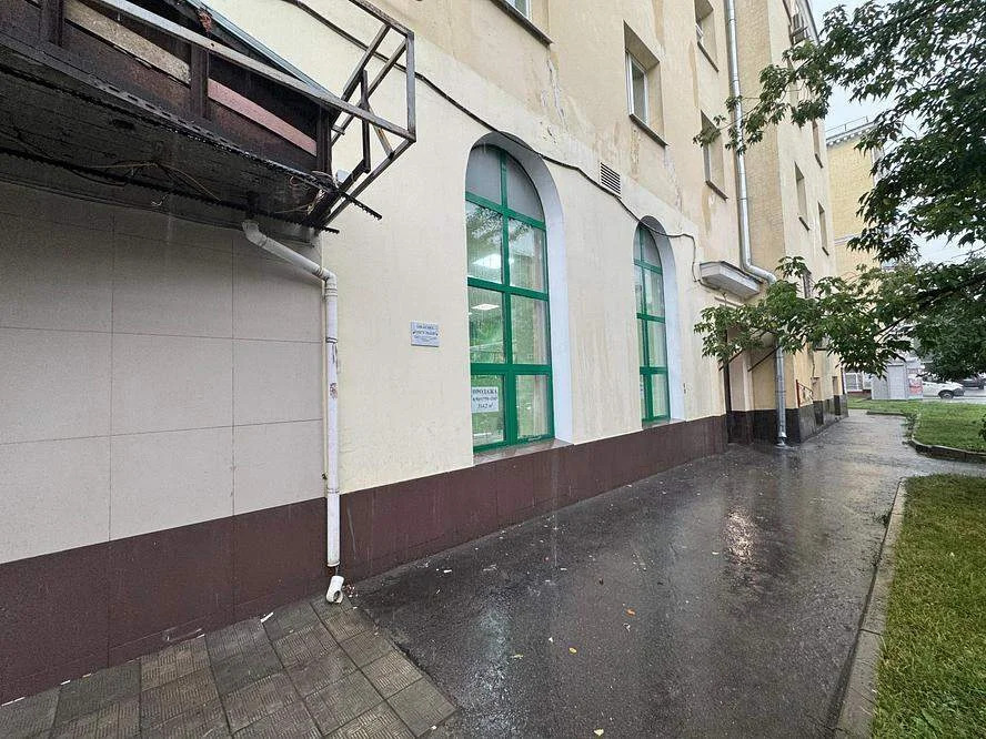 Торговое помещение 314.2 м2 в аренду - Фото 2