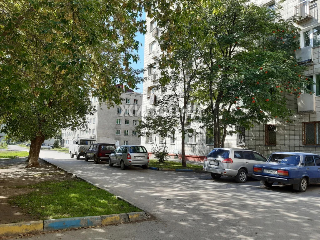 Продажа квартиры, Новосибирск, ул. Зорге - Фото 1