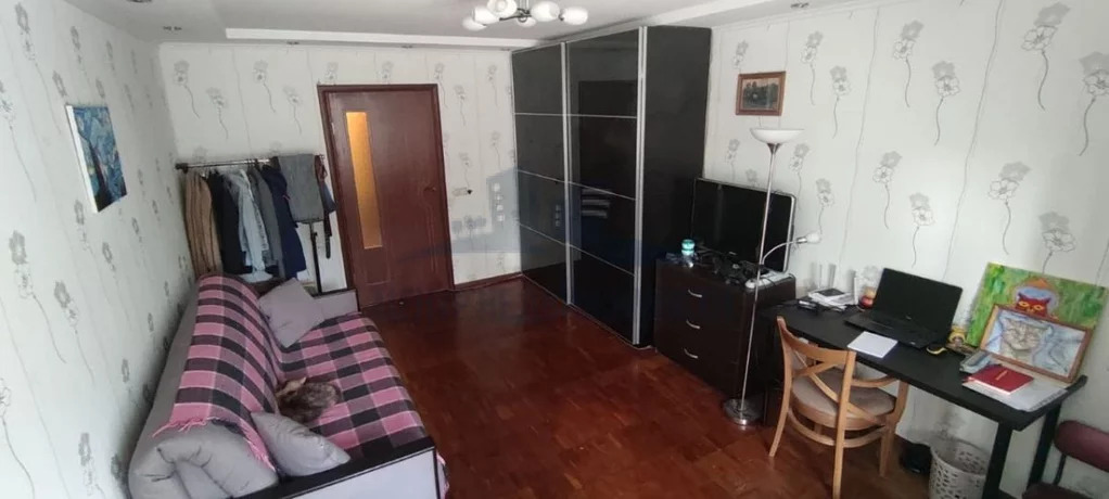 Продажа квартиры 62.00 кв.м., комнат 3, этаж 2/5 - Фото 1