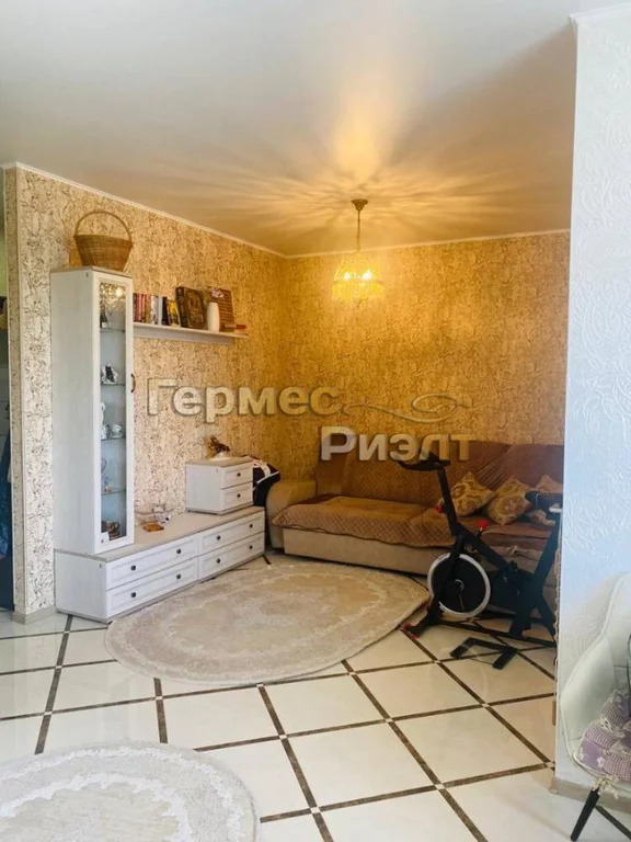 Продажа квартиры, Ессентуки, очаровательная - Фото 1