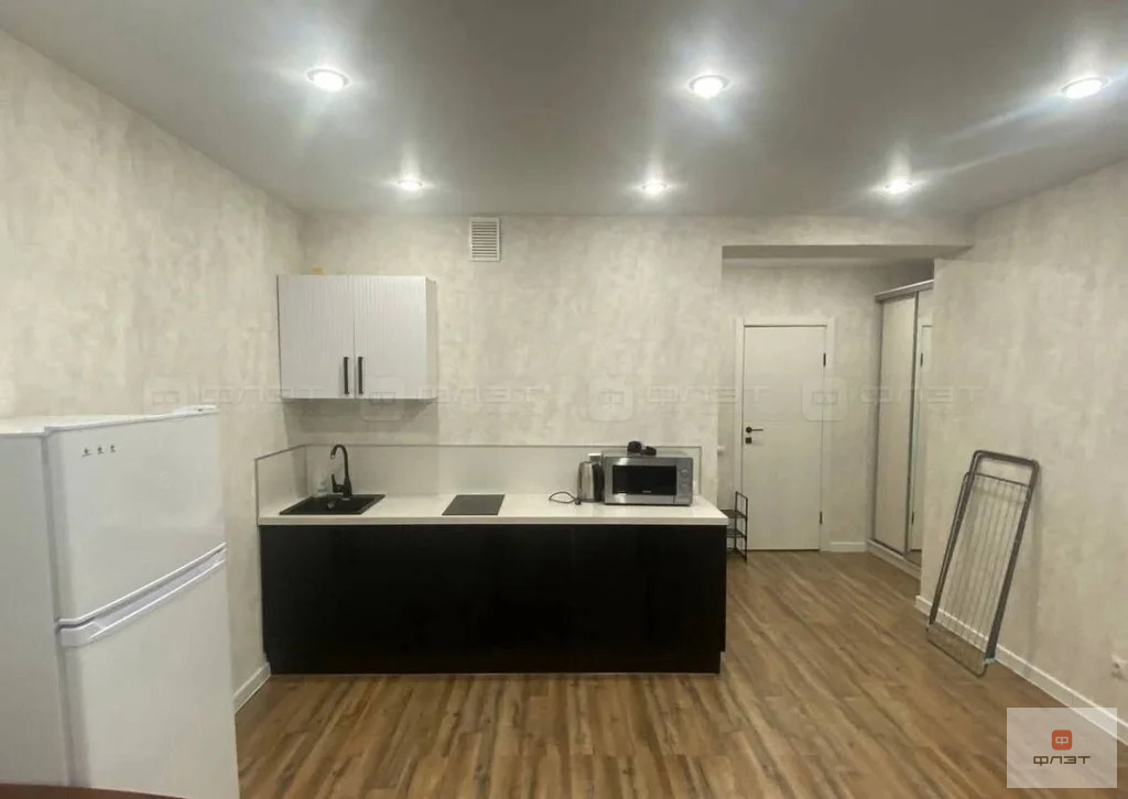 Продажа квартиры, Высокая Гора, Высокогорский район, ул. Хасана ... - Фото 1