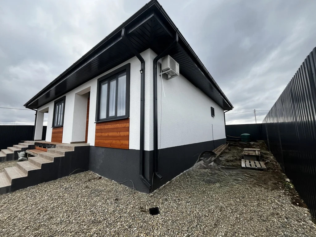 Продажа дома, Григорьевская, Северский район, улица им. Раисы ... - Фото 3