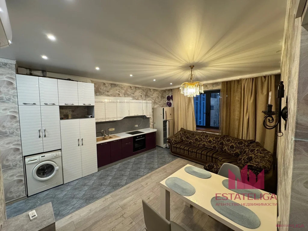 Продажа квартиры, Кронштадтский б-р. - Фото 1