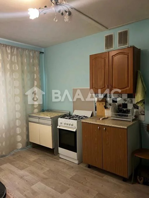 Санкт-Петербург, Заневский проспект, д.34к1, комната на продажу - Фото 1