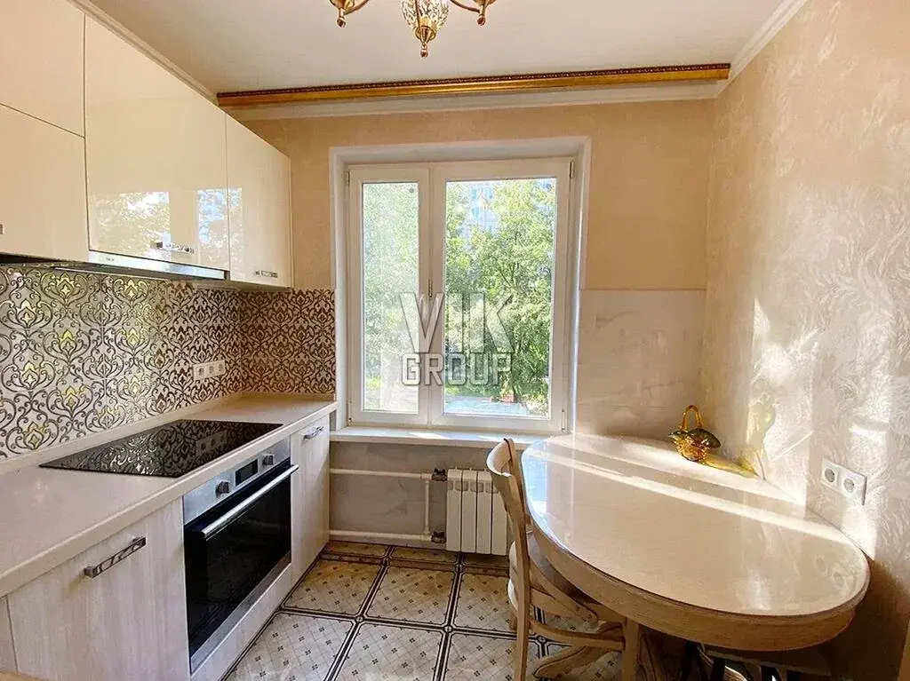 Предлагается светлая, с отличным ремонтом, трех комнатная квартира - Фото 12