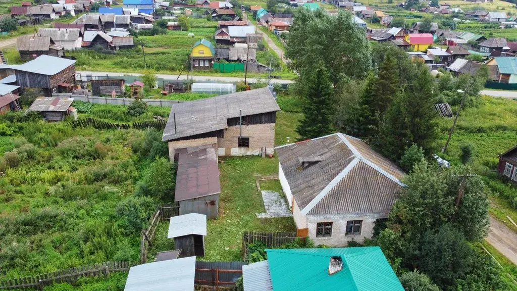 Продаются нежилое помещение в г. Нязепетровске по ул. Матросова - Фото 2