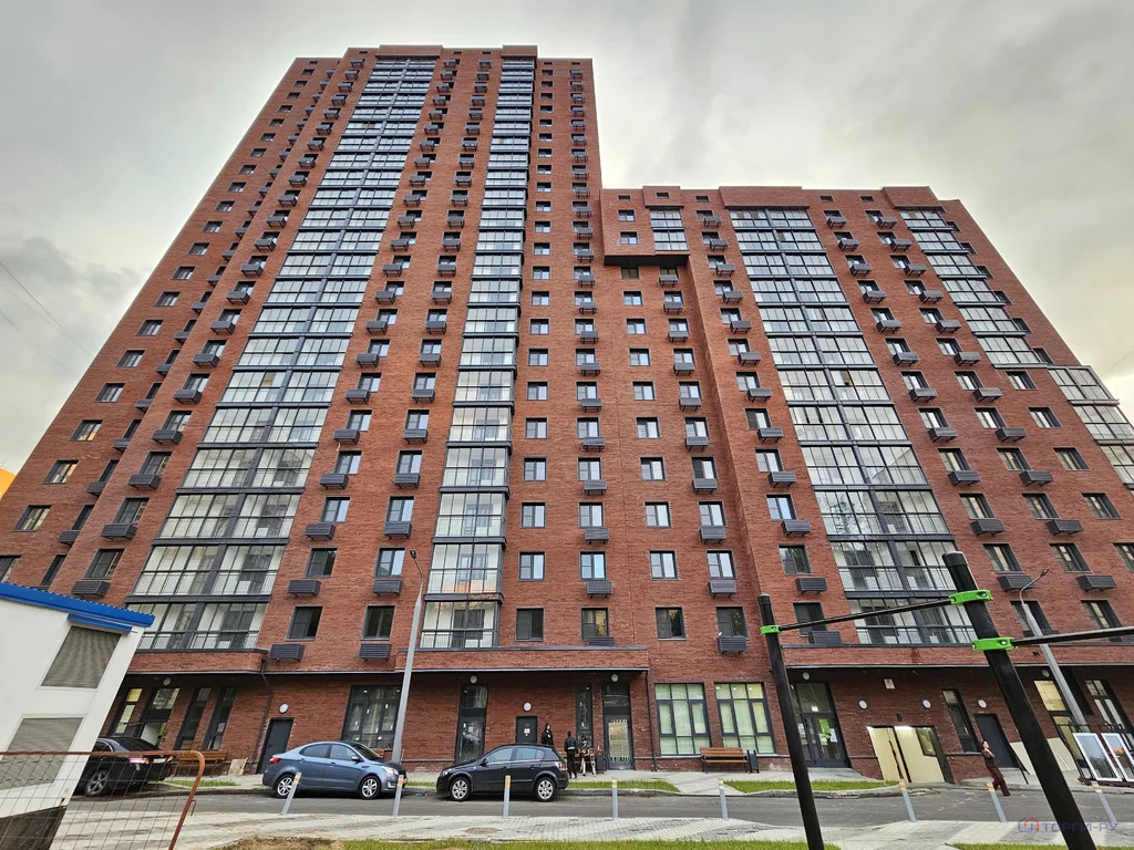 Продажа торгового помещения, ул. Артюхиной - Фото 0