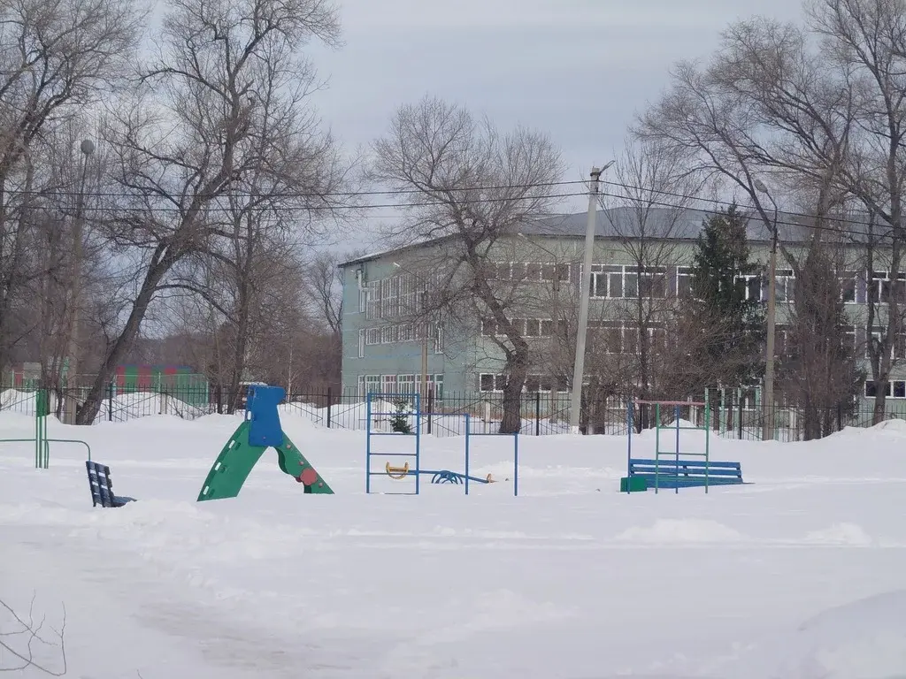 Двухкомнатная квартира в поселке Ясногорский - Фото 0