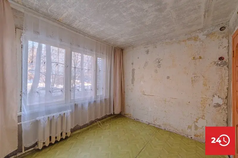 Продаётся просторная 3 комнатная квартира Пр. Победы 105 - Фото 5