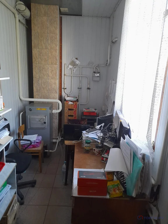 Продажа торгового помещения, Бобров, Бобровский район, ул. Гагарина - Фото 1
