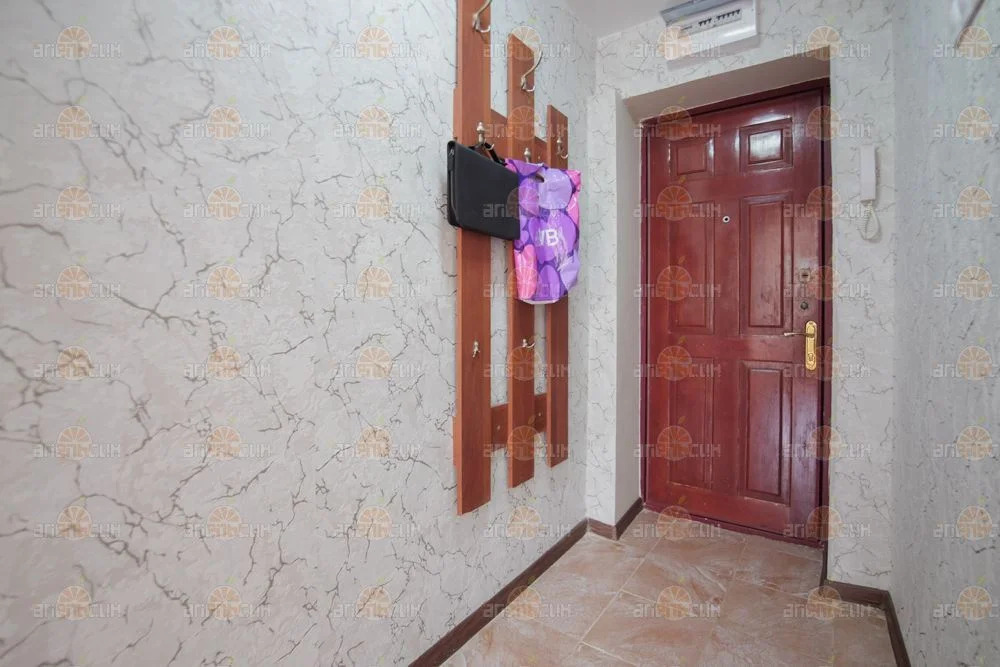 2-комн. квартира - Фото 10