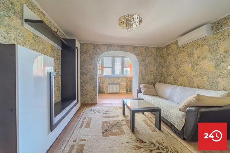 В продаже 2к квартира с хорошим ремонтом по Краснова 40! - Фото 1