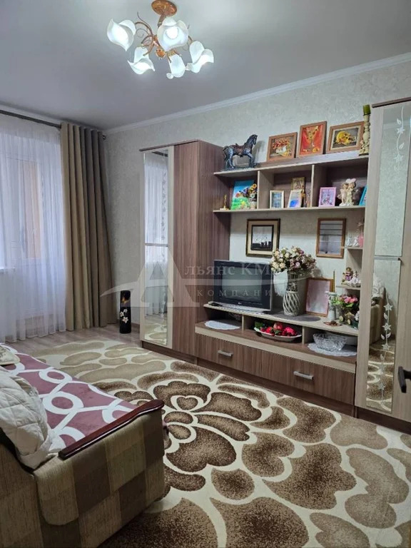 Продажа квартиры, Минеральные Воды, ул. Мостовая - Фото 1