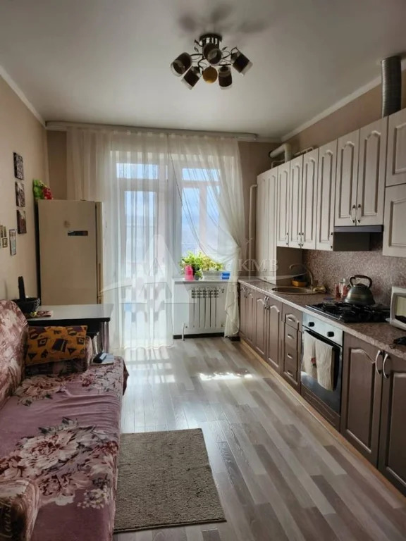 Продажа квартиры, Минеральные Воды, ул. Парковая - Фото 1