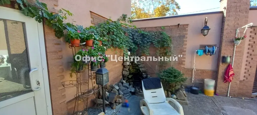 Нахичевань, 2-я линия, дом 106 кв.м. с ремонтом, отд. двор,  гараж - Фото 2