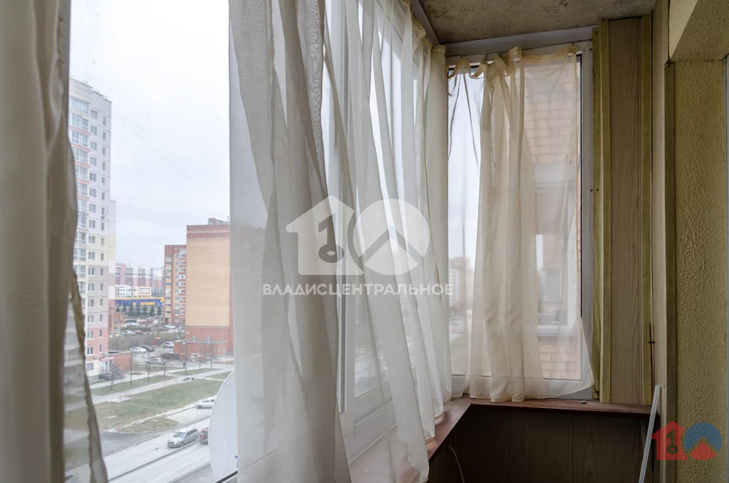 городской округ Новосибирск, Новосибирск, улица Гребенщикова, д.6, . - Фото 8