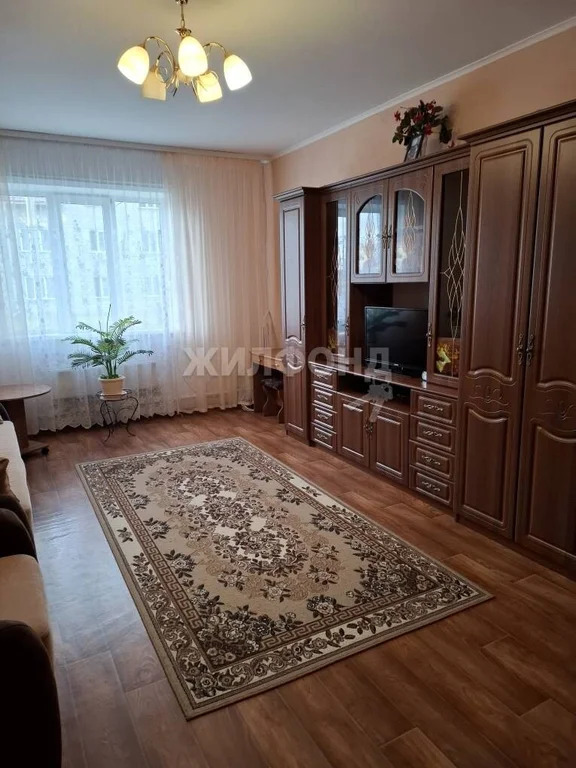 Продажа квартиры, Колывань, Колыванский район, Соловьёва - Фото 1