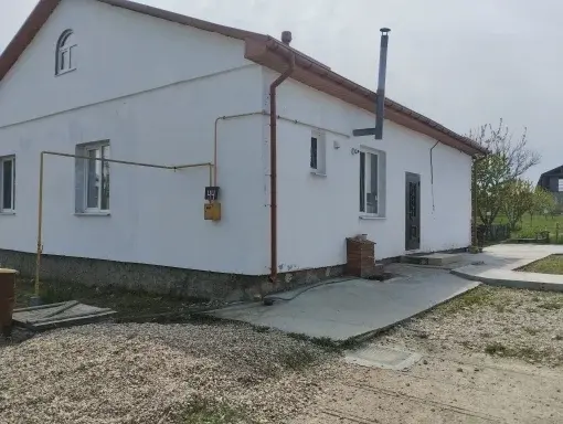 Продам дом п.г.т.Гвардейское Симферопольский район - Фото 2