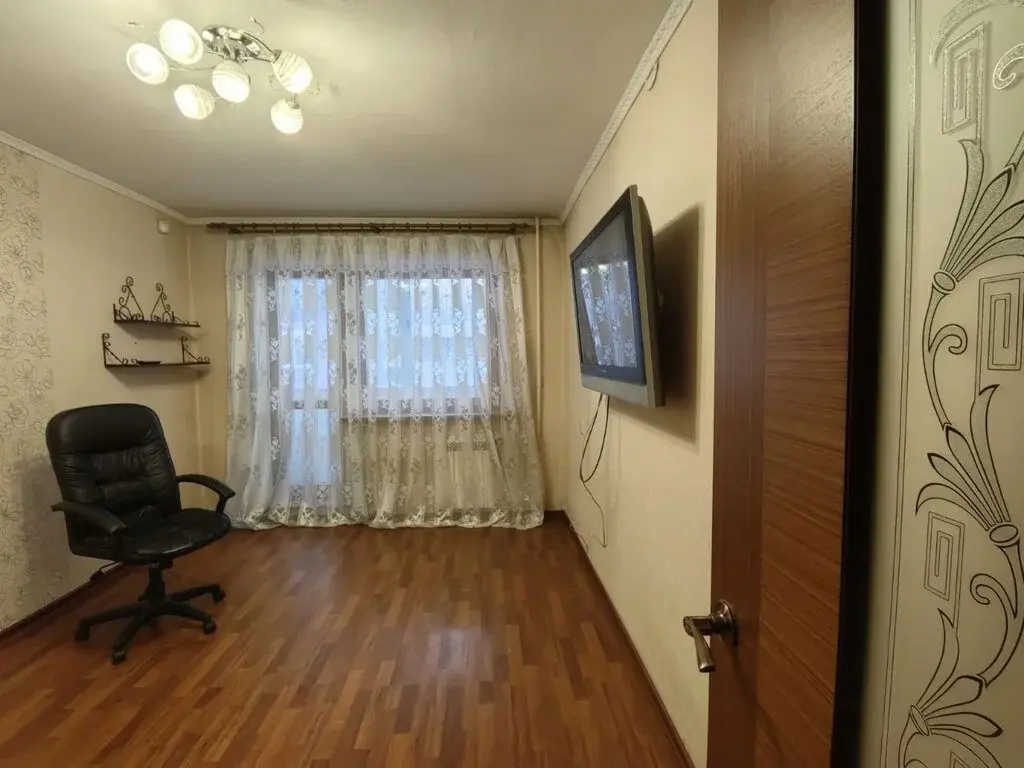 3-х комн кв пр. Ленина, 68, кухня 8,3 кв.м., в отл сост. 5 млн 500 тыс - Фото 8