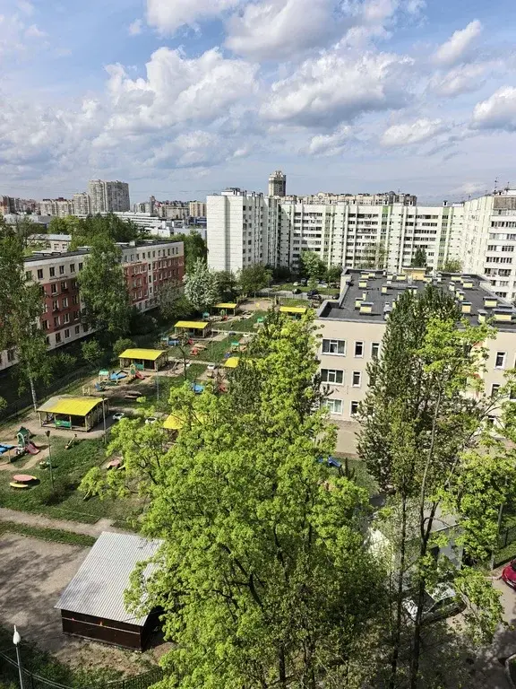 аренда 2к. квартиры/ 2 ветки метро пешком / животные +/ регистрация + - Фото 1
