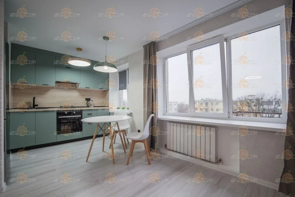 2-комн. квартира - Фото 1