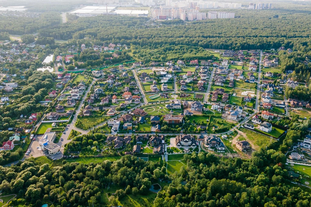 Поселение сосенское москва калужское шоссе. КП Антоновка. Зименки КП Антоновка. Антоновка Зименки поселок Москва. Посёлок Сосенское Антоновка.