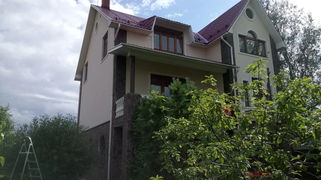 Продается Дом 253 кв.м на участке 15 соток в д.Осташково, Мытищи - Фото 1