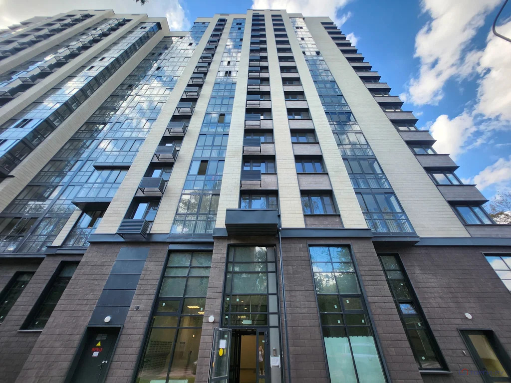 Продажа торгового помещения, ул. Бехтерева - Фото 1