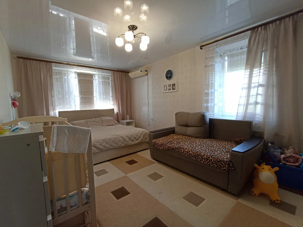 Продажа квартиры, Крымск, Крымский район, улица Надежды - Фото 1