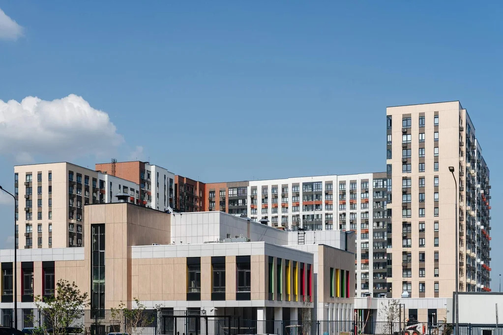 Продам 2-комн. квартиру 59.6 кв.м. - Фото 2