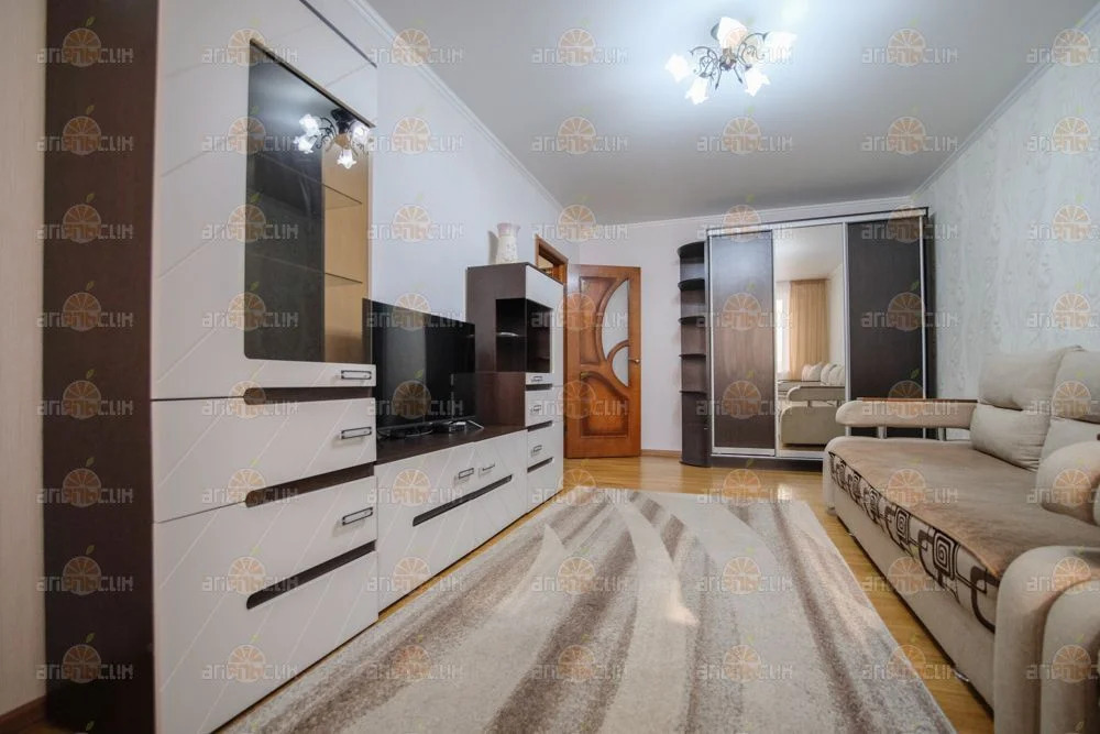 2-комн. квартира - Фото 0
