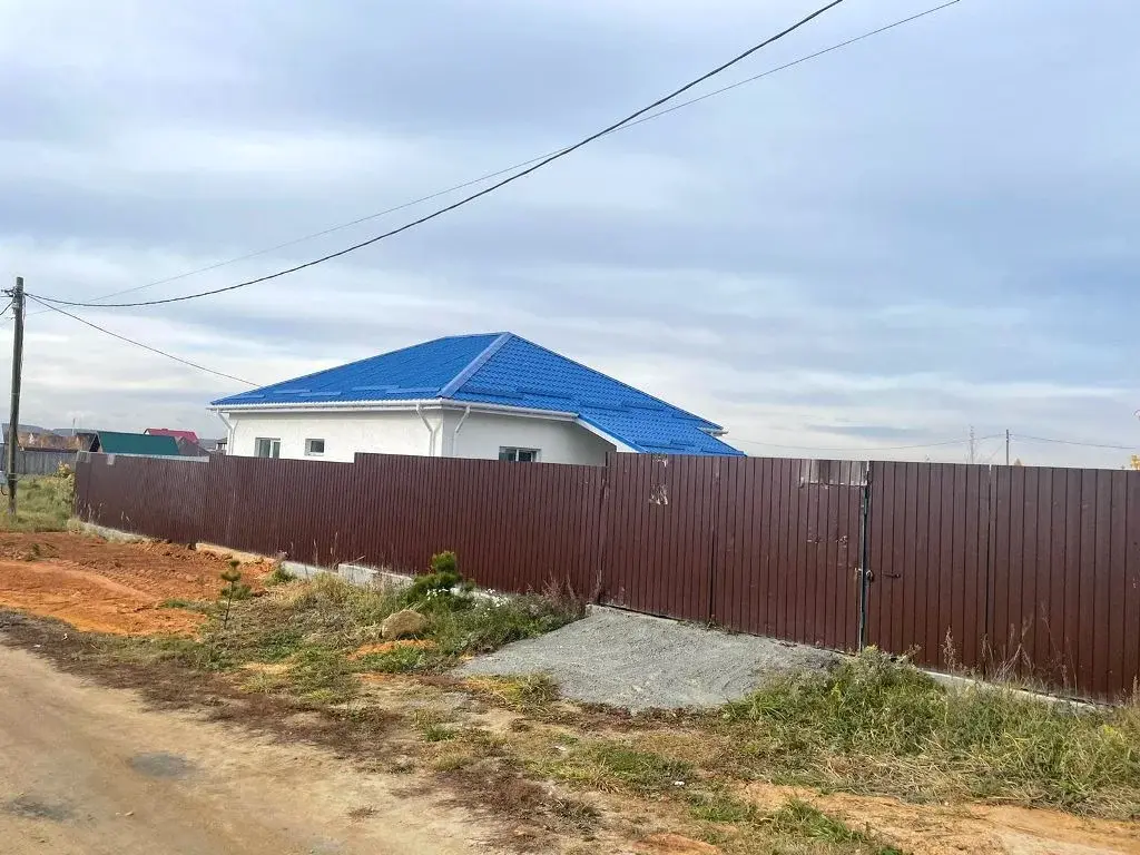 Продам дом с земельным участком в Малобрусянском - Фото 1