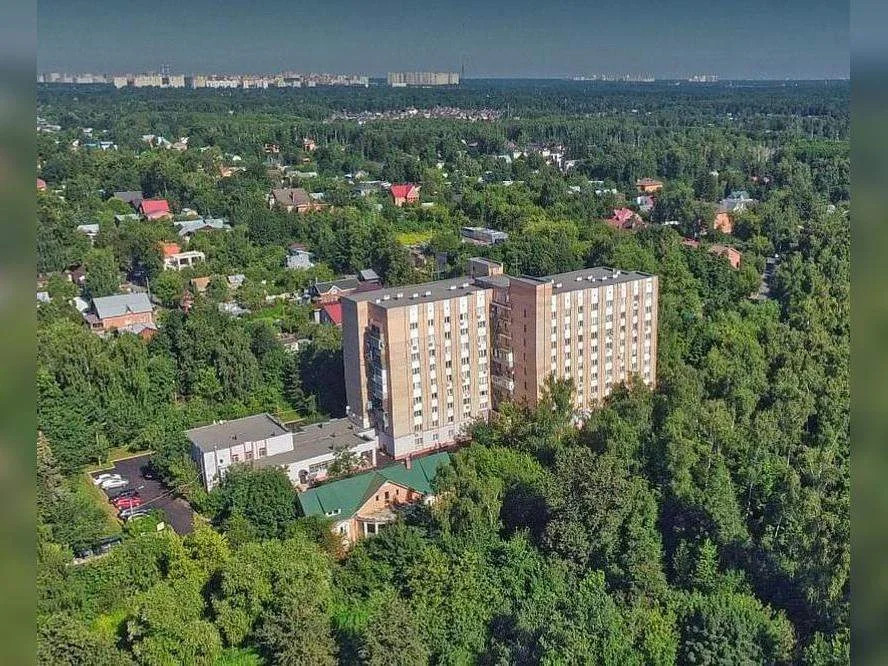 Срочная продажа! Продам 2-комн. квартиру 121.8 кв.м. - Фото 1
