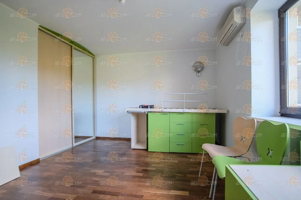 4-комн. квартира - Фото 12