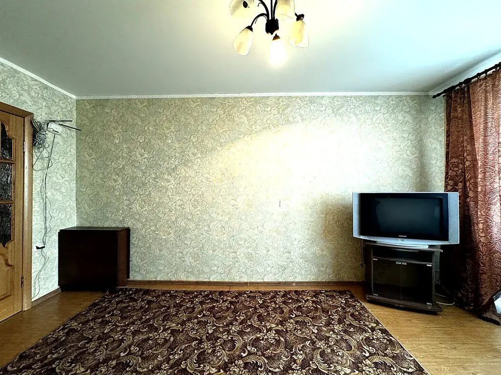 2-к г.Кременки, ул.Жукова, дом 7 - Фото 5