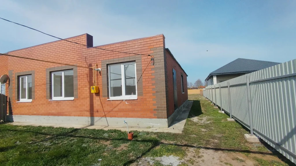 Продажа дома, Ильич, Темрюкский район, ул. Молодежная - Фото 1