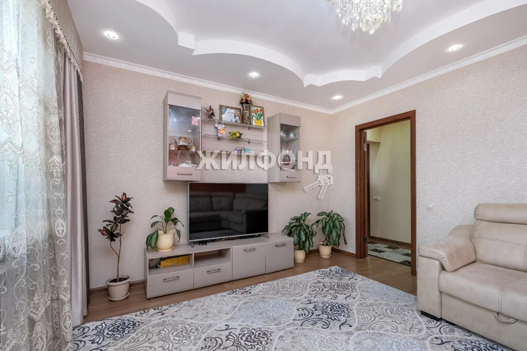 Продажа квартиры, Новосибирск, ул. Лазурная - Фото 1